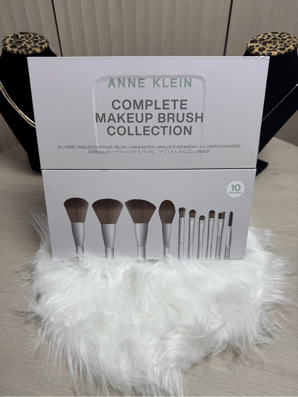 Anne Klein Complete Makeup Brush Collection - White